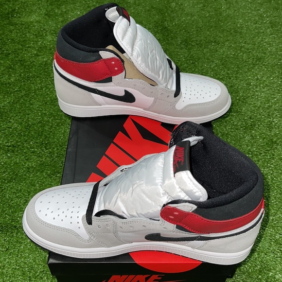 Air Jordan 1 Retro Smoke Grey🆕 - Picture 9 of 14